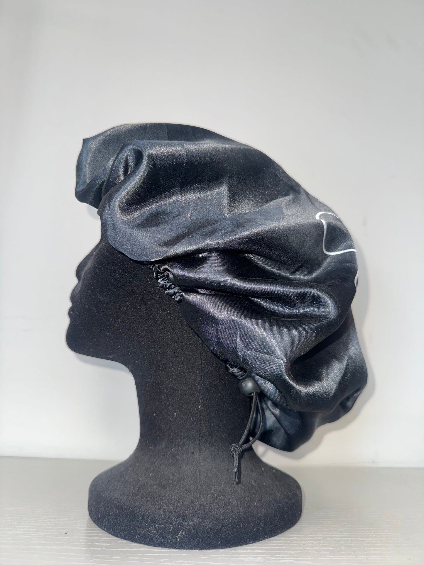 Salon Bomb Bonnet